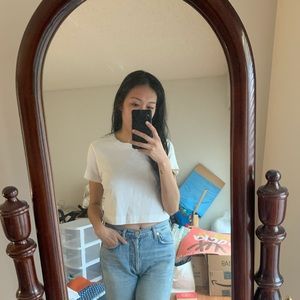 Aritzia Tops - Aritzia Wilfred crop tee Aritzia Tops - Aritzia Wilfred crop tee